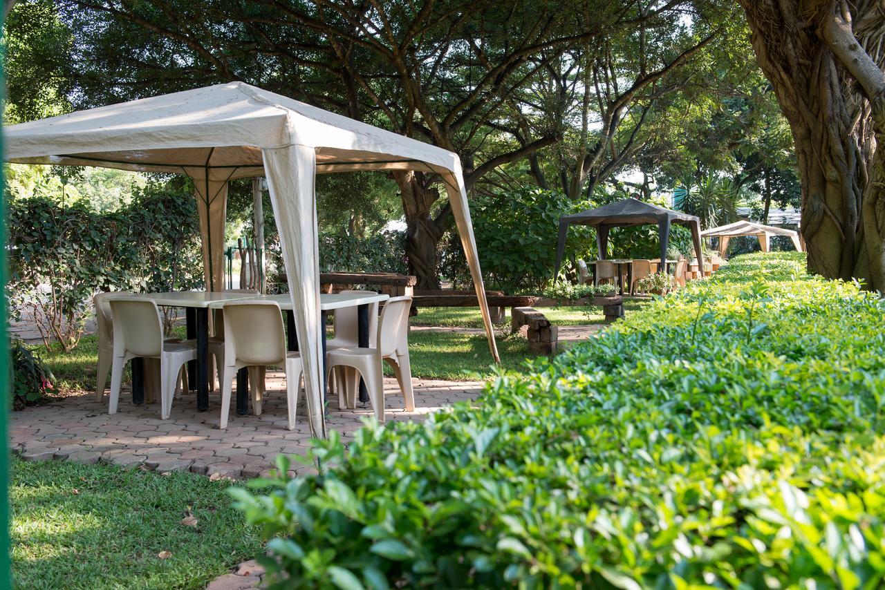 Fringilla Lodge Chisamba エクステリア 写真