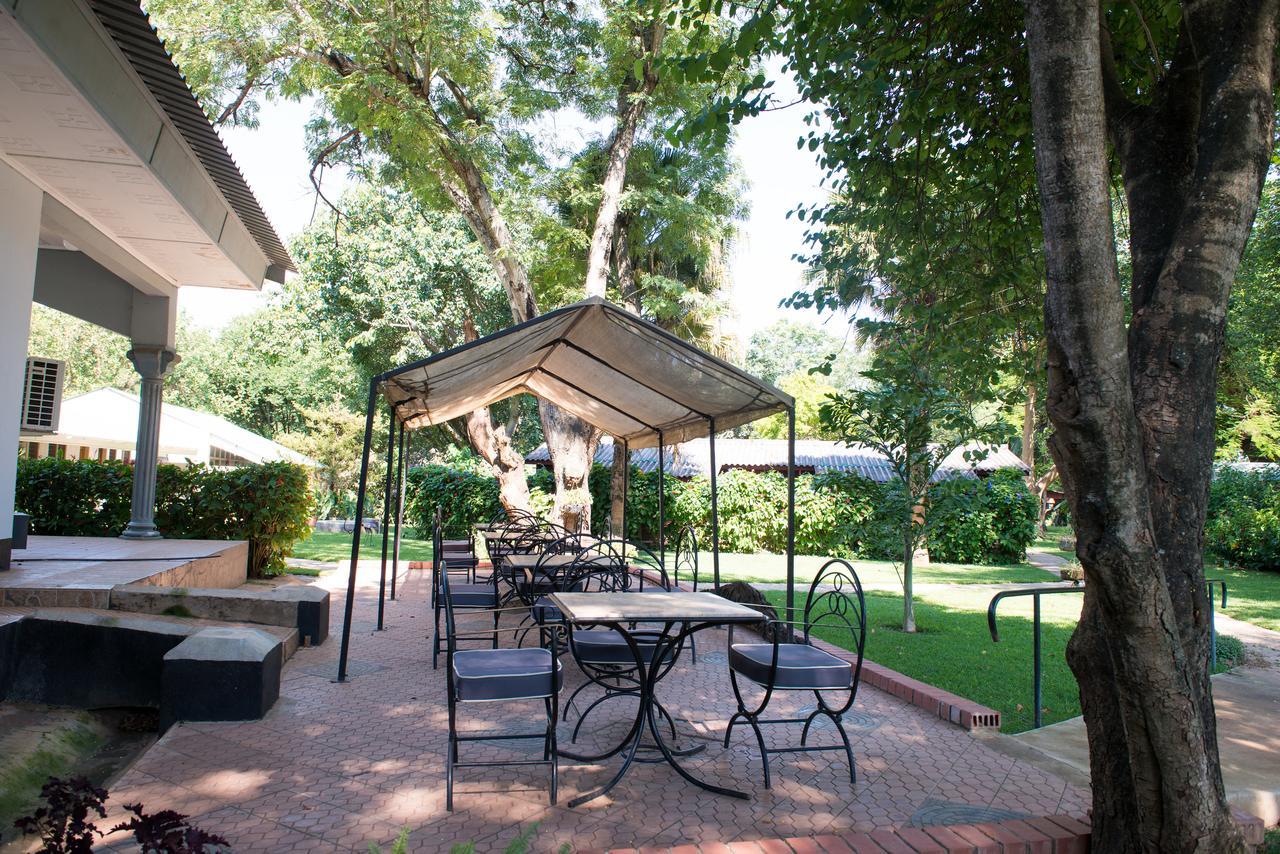 Fringilla Lodge Chisamba エクステリア 写真